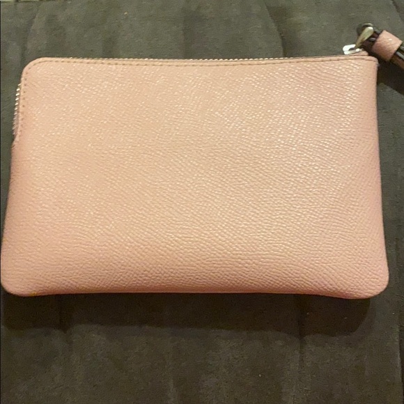 Light Blush Coach Leather Wallet - Picture 3 of 5